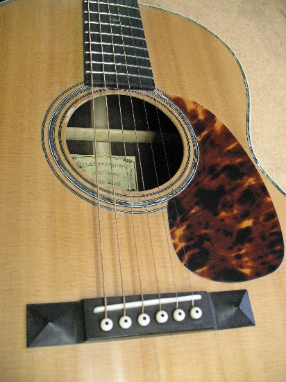 Chitarra acustica